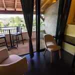 Côte Garonne Le Balcon Des Dames -hôtel Et Restaurant- Fauillet Marmande - Vue Panoramique Bord De Garonne Climatisées 3*