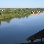 Hotel Côte Garonne Le Balcon Des Dames -hôtel Et Restaurant- Fauillet Marmande - Vue Panoramique Bord De Garonne Climatisées 3*