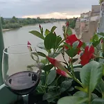 Côte Garonne Le Balcon Des Dames -hôtel Et Restaurant- Fauillet Marmande - Vue Panoramique Bord De Garonne Climatisées Tonneins