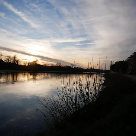 Restaurant Cote Garonne Le Balcon Des Dames - Fauillet Marmande - Vue Panoramique Bord De Garonne Climatisees Tonneins