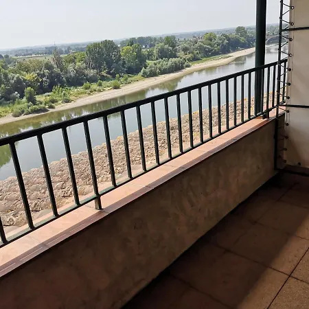 Hotel Restaurant Cote Garonne Le Balcon Des Dames - Fauillet Marmande - Vue Panoramique Bord De Garonne Climatisees Tonneins