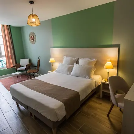 Cote Garonne Le Balcon Des Dames -Hotel Et Restaurant- Tonneins Fauillet Marmande - Panorama Sur Garonne-Climatise- Accueil Velo- Soiree Etape- Chambre Famille- Etape Et Sejour Touristique- 3* Tonneins
