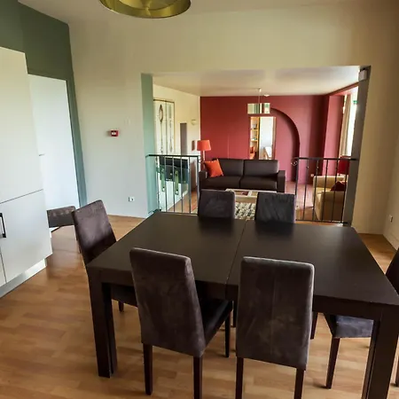 Cote Garonne Le Balcon Des Dames -Hotel Et Restaurant- Tonneins Fauillet Marmande - Panorama Sur Garonne-Climatise- Accueil Velo- Soiree Etape- Chambre Famille- Etape Et Sejour Touristique- 3*
