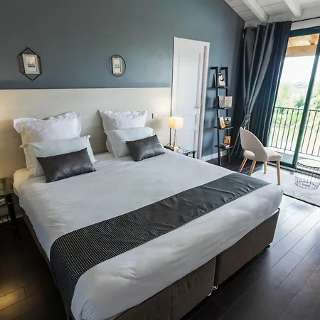 Cote Garonne Le Balcon Des Dames -Hotel Et Restaurant- Tonneins Fauillet Marmande - Panorama Sur Garonne-Climatise- Accueil Velo- Soiree Etape- Chambre Famille- Etape Et Sejour Touristique- Hotel