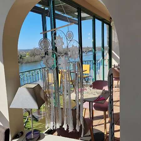 Restaurant Cote Garonne Le Balcon Des Dames - Fauillet Marmande - Vue Panoramique Bord De Garonne Climatisees Hotel Tonneins