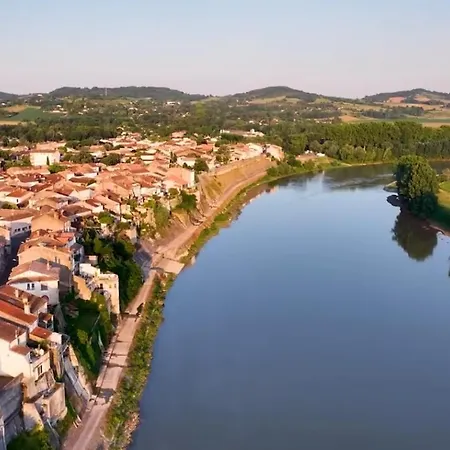 Cote Garonne Le Balcon Des Dames -Hotel Et Restaurant- Tonneins Fauillet Marmande - Panorama Sur Garonne-Climatise- Accueil Velo- Soiree Etape- Chambre Famille- Etape Et Sejour Touristique-