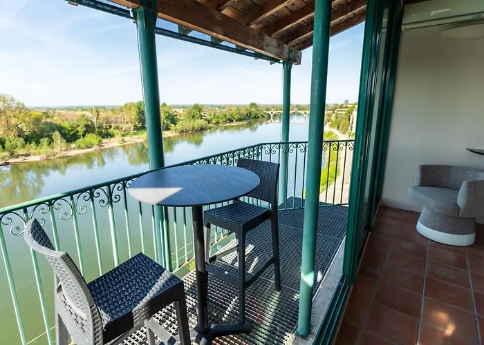 Cote Garonne Le Balcon Des Dames -hotel Et Restaurant- Fauillet Marmande - Vue Panoramique Bord De Garonne Climatisees 3*
